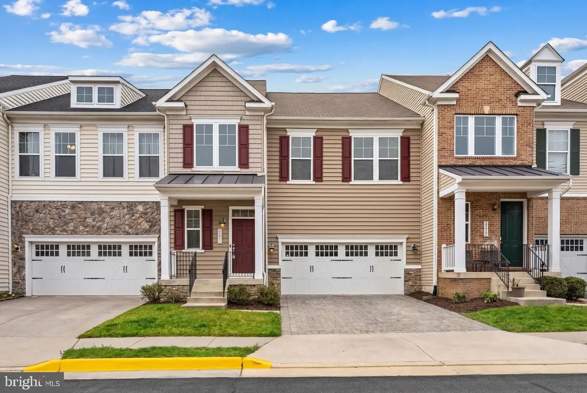 20471 Rolling Water Ter, Ashburn, VA 20147 - #1