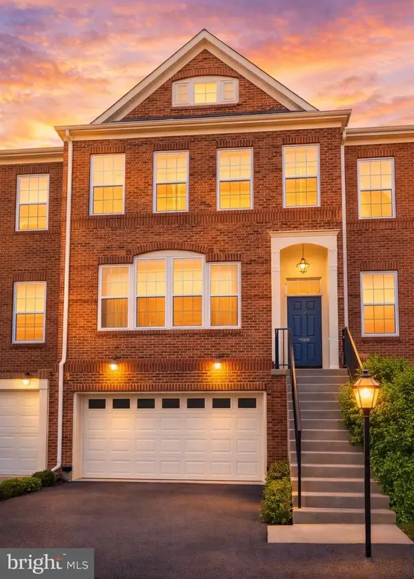 41928 Beryl Ter, ALDIE, VA 20105