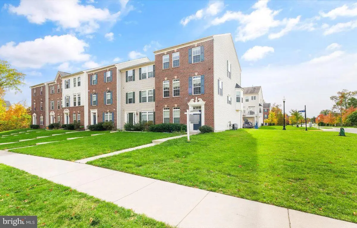 42948 Miltec Ter, Chantilly, VA 20152 - #1