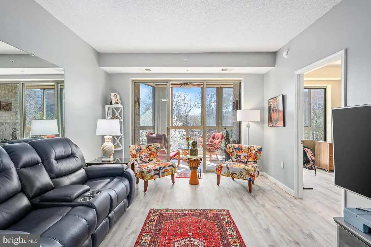 19355 Cypress Ridge Ter #422, Leesburg, VA 20176 - #1