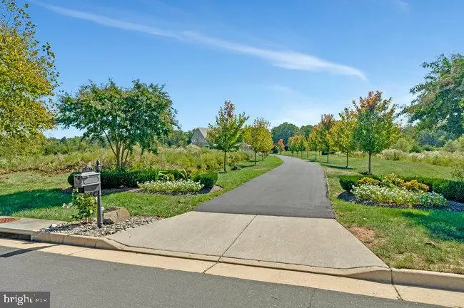 41865 Scotchbridge Pl, Ashburn, VA 20148 - #2