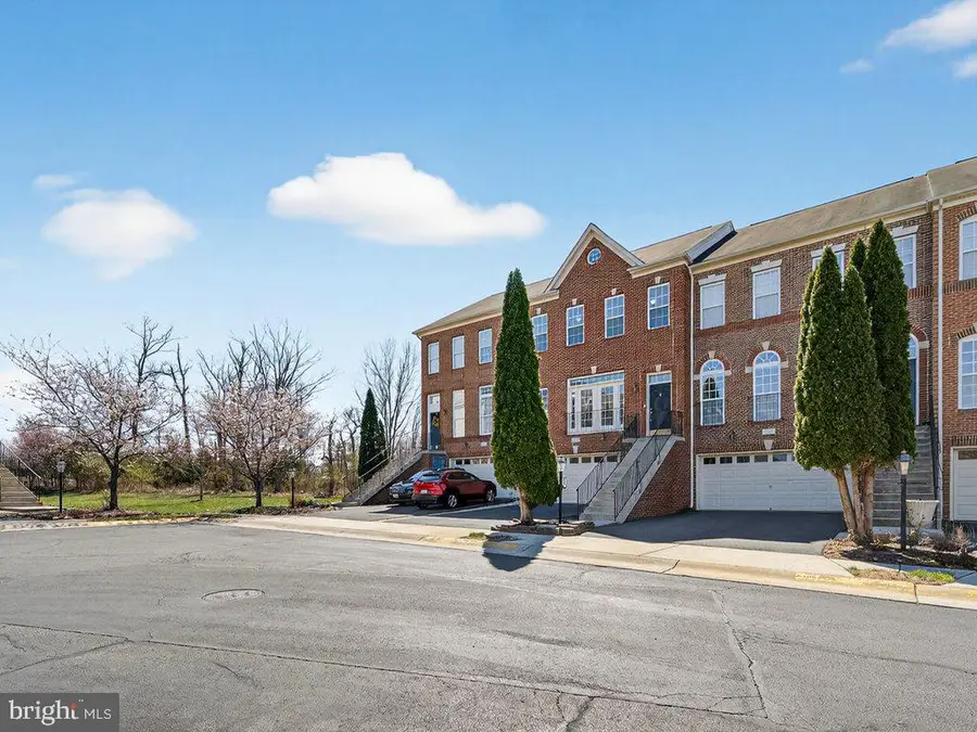 25152 Boomerang Ter, Aldie, VA 20105 - #3