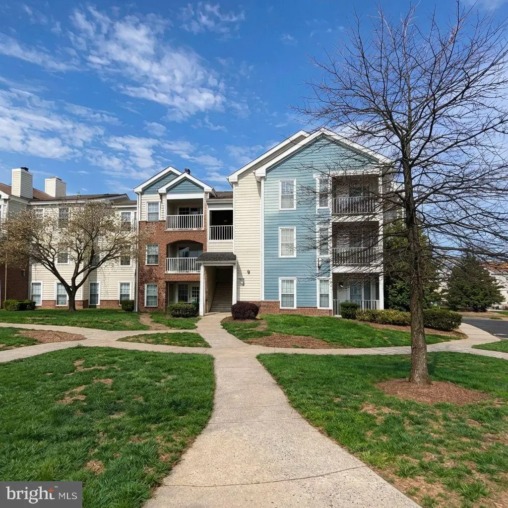 20991 Timber Ridge Ter #101, Ashburn, VA 20147 - #1
