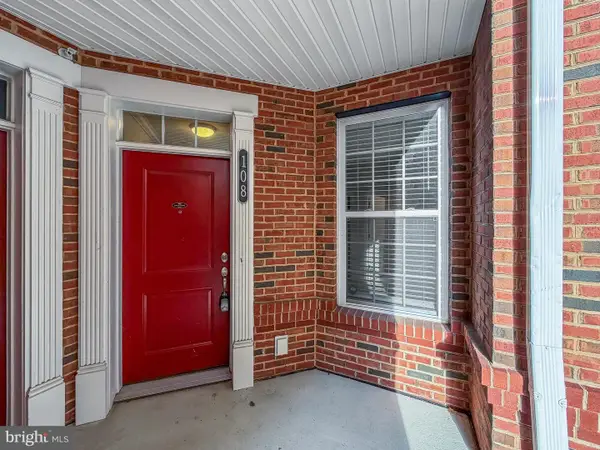 23286 Southdown Manor Ter #108, ASHBURN, VA 20148