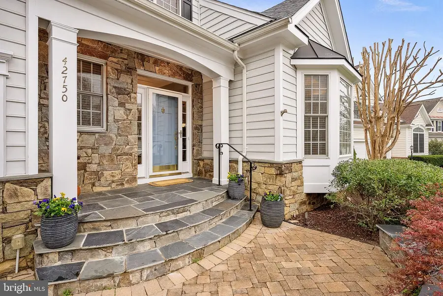 42750 Hollowind Ct, Broadlands, VA 20148 - #3