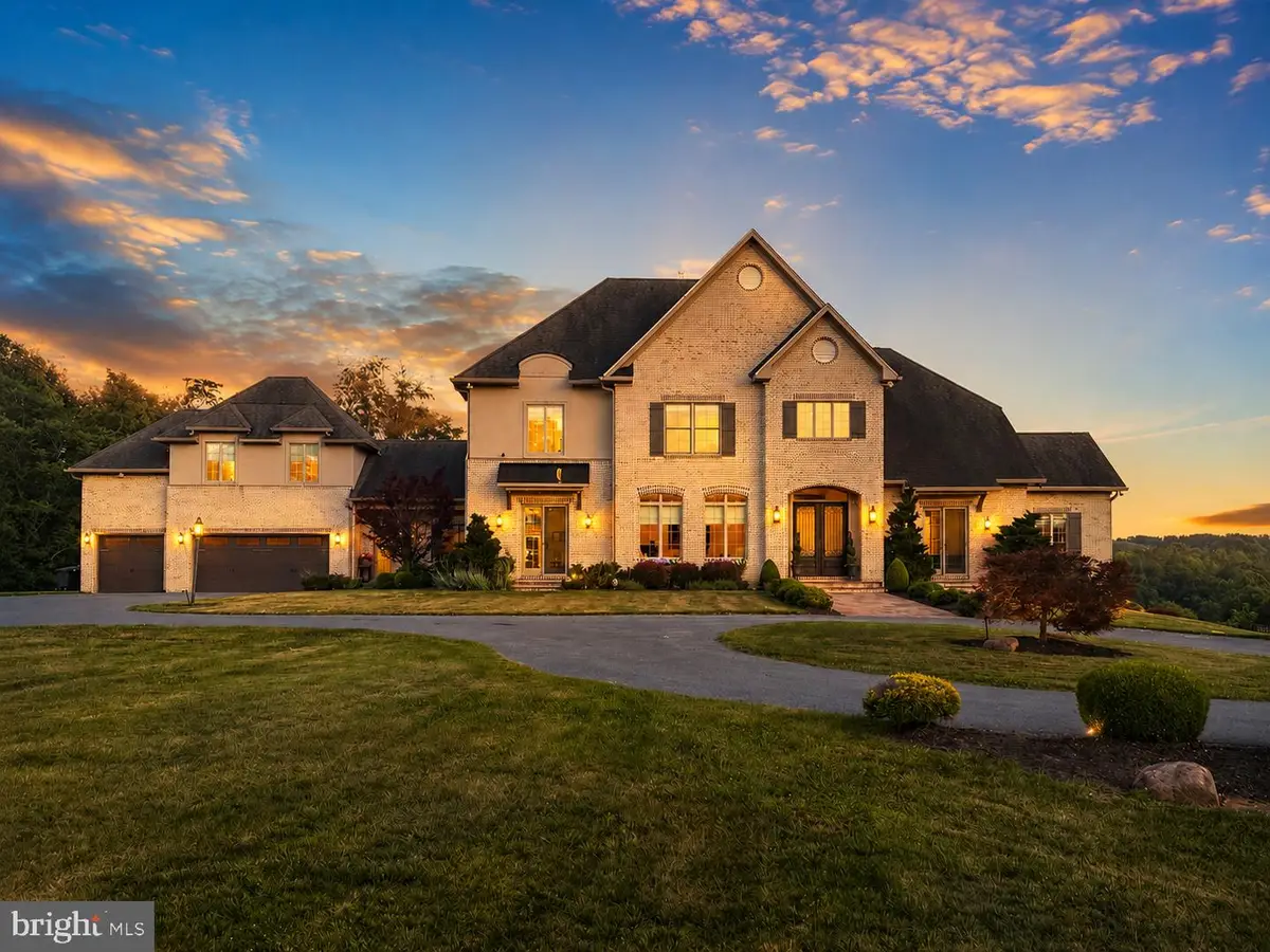 18014 Tranquility Rd, Purcellville, VA 20132 - #1