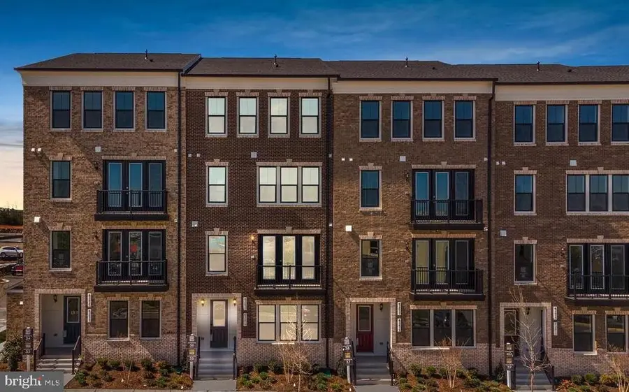 42619 Nubbins Ter, Ashburn, VA 20147 - #3