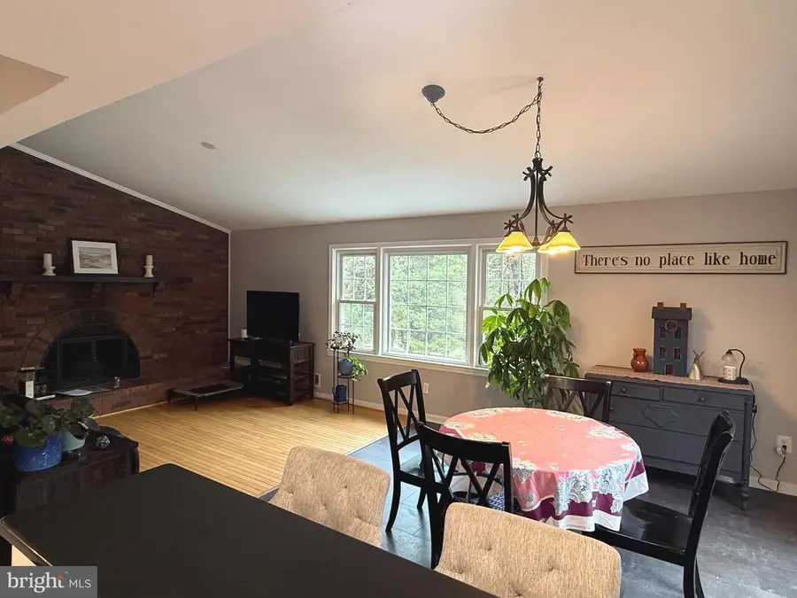 40719 Woodside Pl, Leesburg, VA 20175 - #3