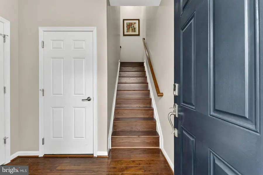 42558 Sunset Ridge Sq, Ashburn, VA 20148 - #3