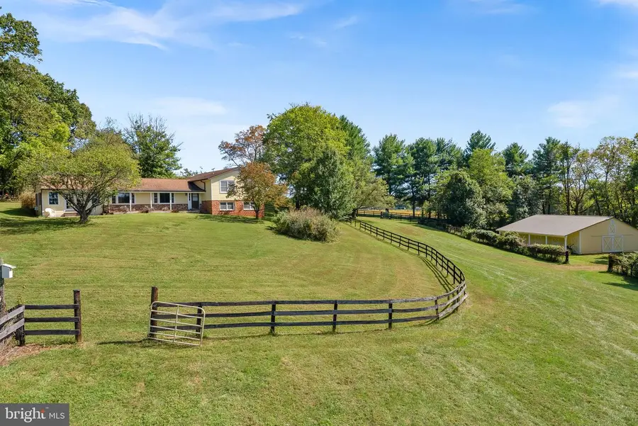 38768 Eudora Ln, Hamilton, VA 20158 - #2