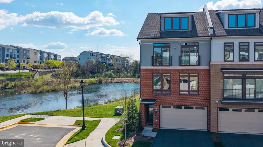 1800 Blue Marble Ter Se, Leesburg, VA 20175 - #2