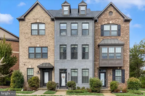 43406 Old Ryan Rd, ASHBURN, VA 20148