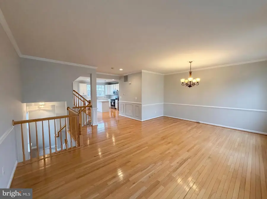 43684 Phelps Ter, Ashburn, VA 20147 - #3