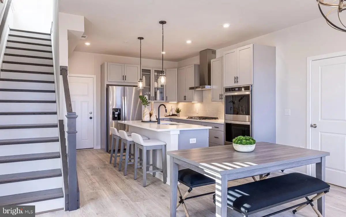 20900 Bluebird Sq, Sterling, VA 20165 - #1