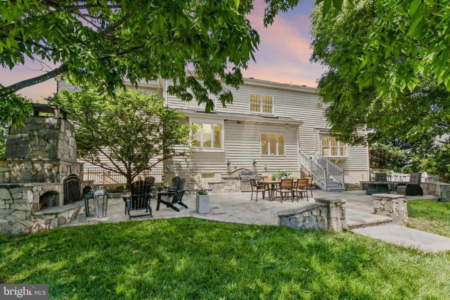 19854 Annenberg Dr, Ashburn, VA 20147 - #3