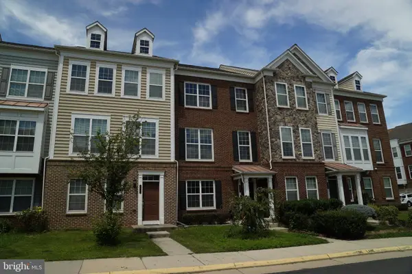 43610 Mckay Ter, CHANTILLY, VA 20152