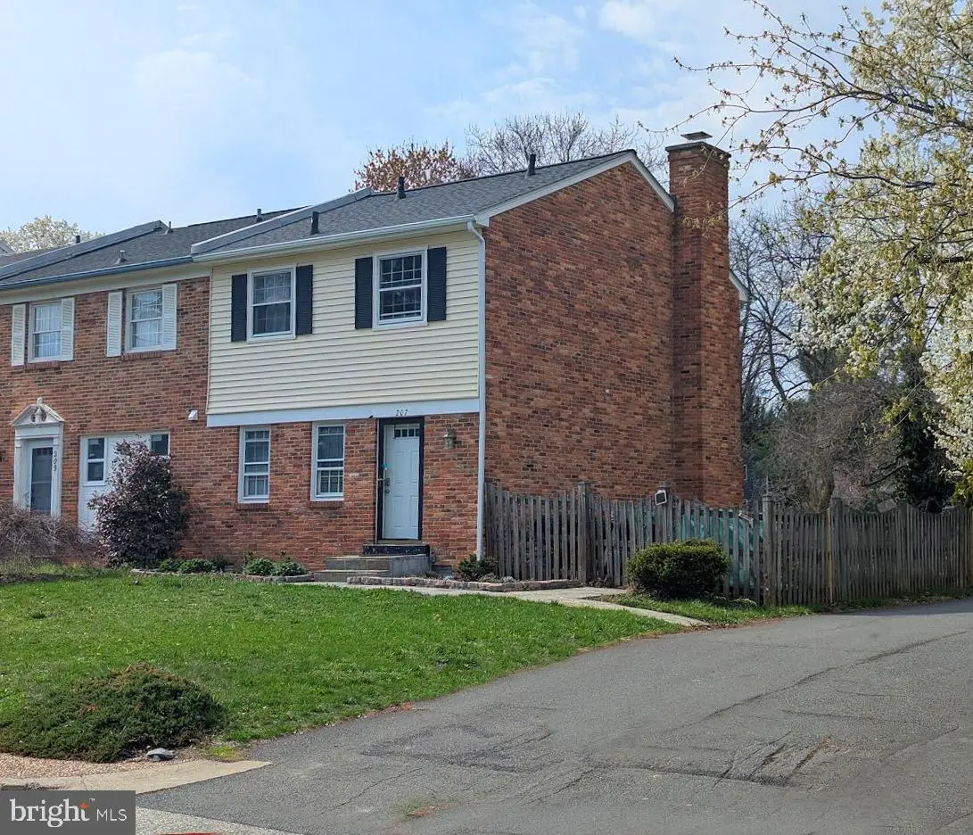 207 Dry Mill Rd Sw, Leesburg, VA 20175 - #1