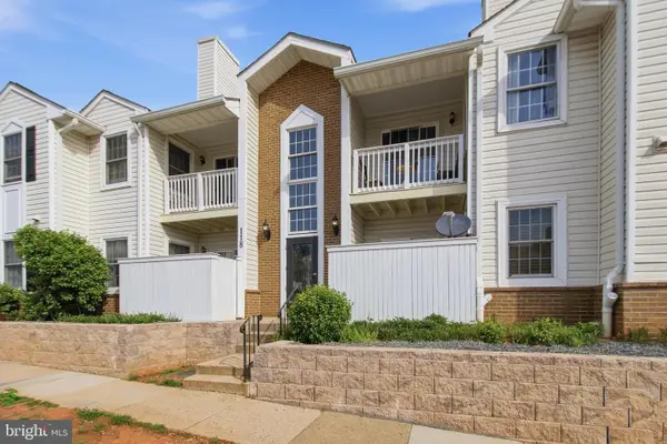 118 Westwick Ct #1, STERLING, VA 20165