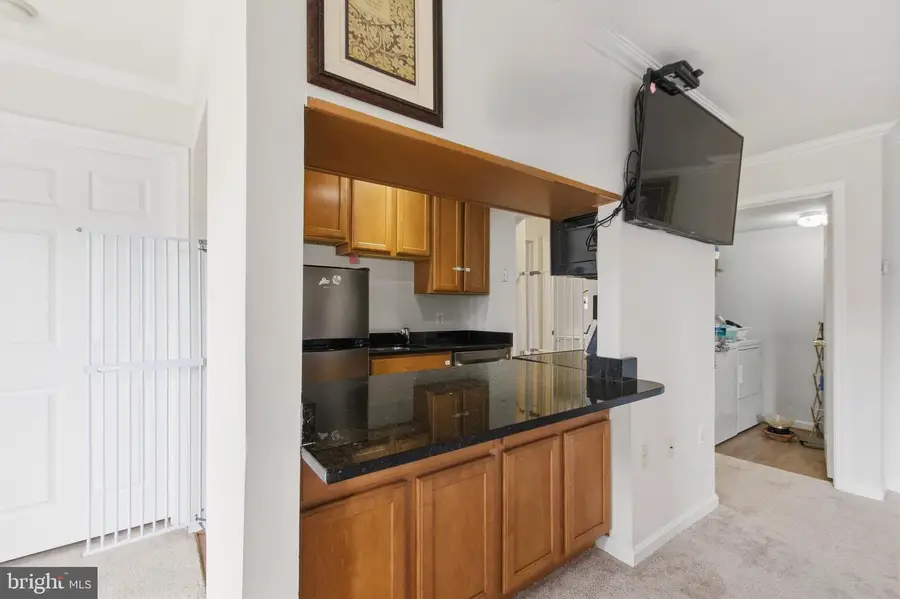 118 Westwick Ct #1, Sterling, VA 20165 - #3