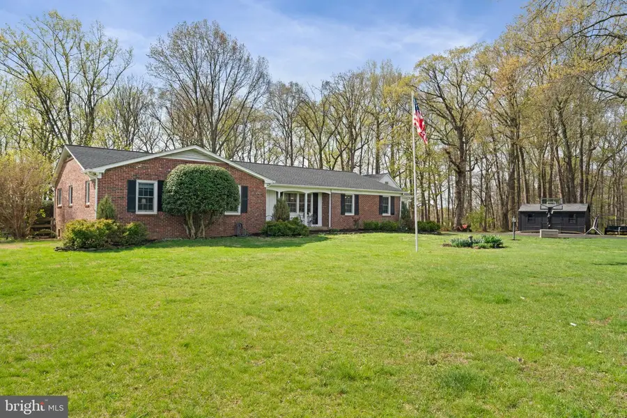 19728 Gleedsville Rd, Leesburg, VA 20175 - #2