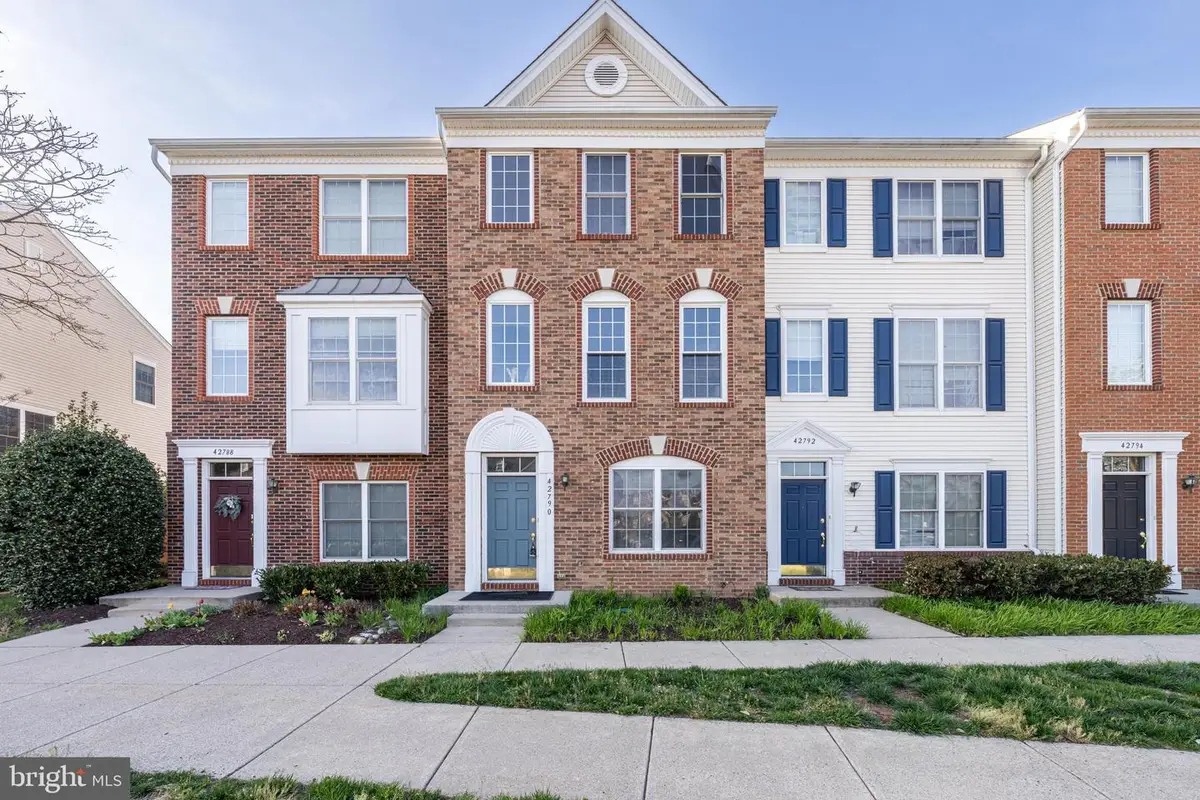 42790 Nations St, Chantilly, VA 20152 - #1