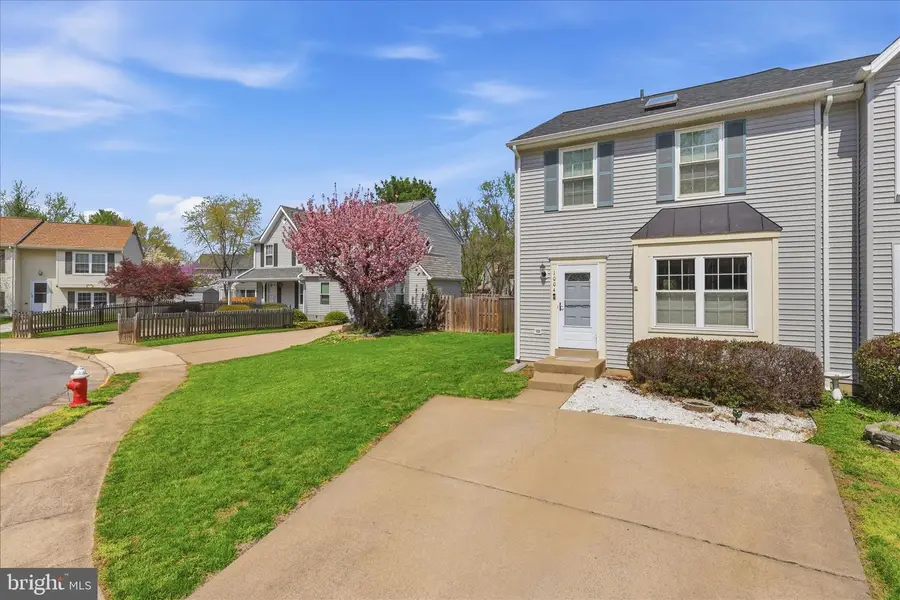1004 Wythe Ct Ne, Leesburg, VA 20176 - #2