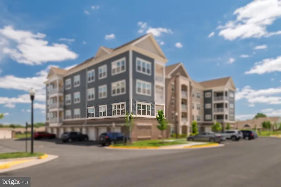 21630 Hawksbill High Cir #202, Sterling, VA 20164 - #3