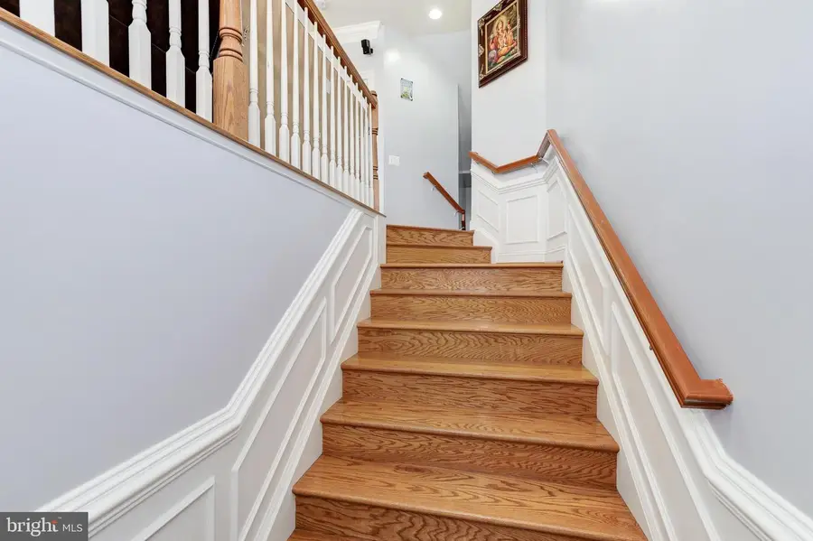 43583 White Cap Ter, Chantilly, VA 20152 - #2