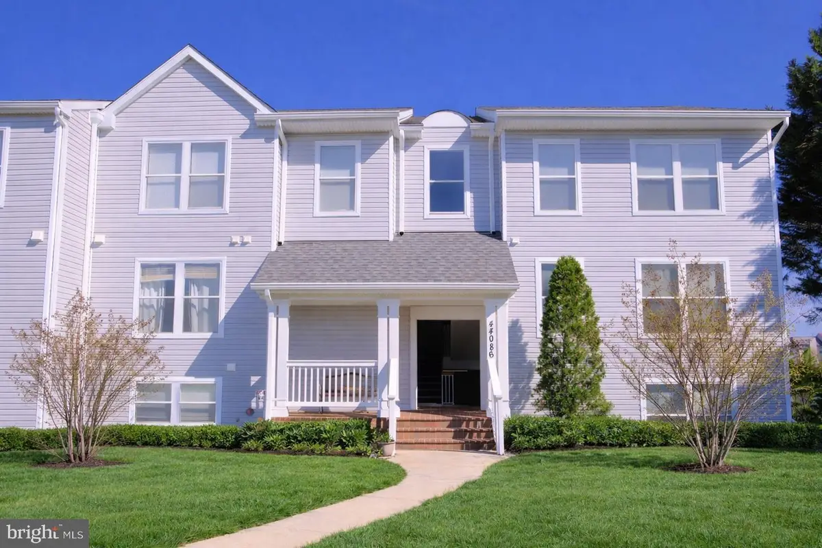 44086 Natalie Ter #201, Ashburn, VA 20147 - #1