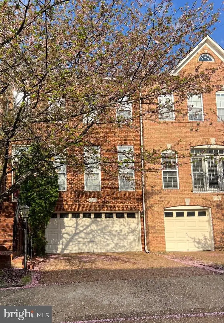 21893 Schenley Ter, Broadlands, VA 20148 - #3