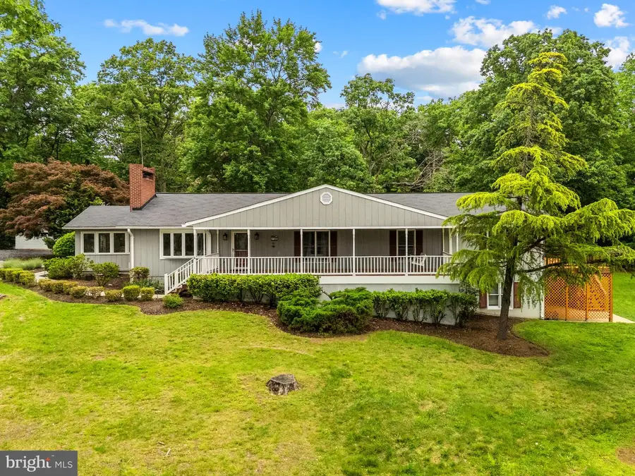 41726 Stumptown Rd, Leesburg, VA 20176 - #2