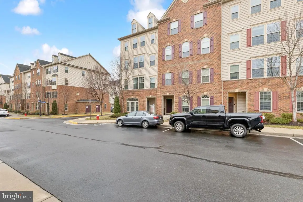 25997 Braided Mane Ter, Aldie, VA 20105 - #1