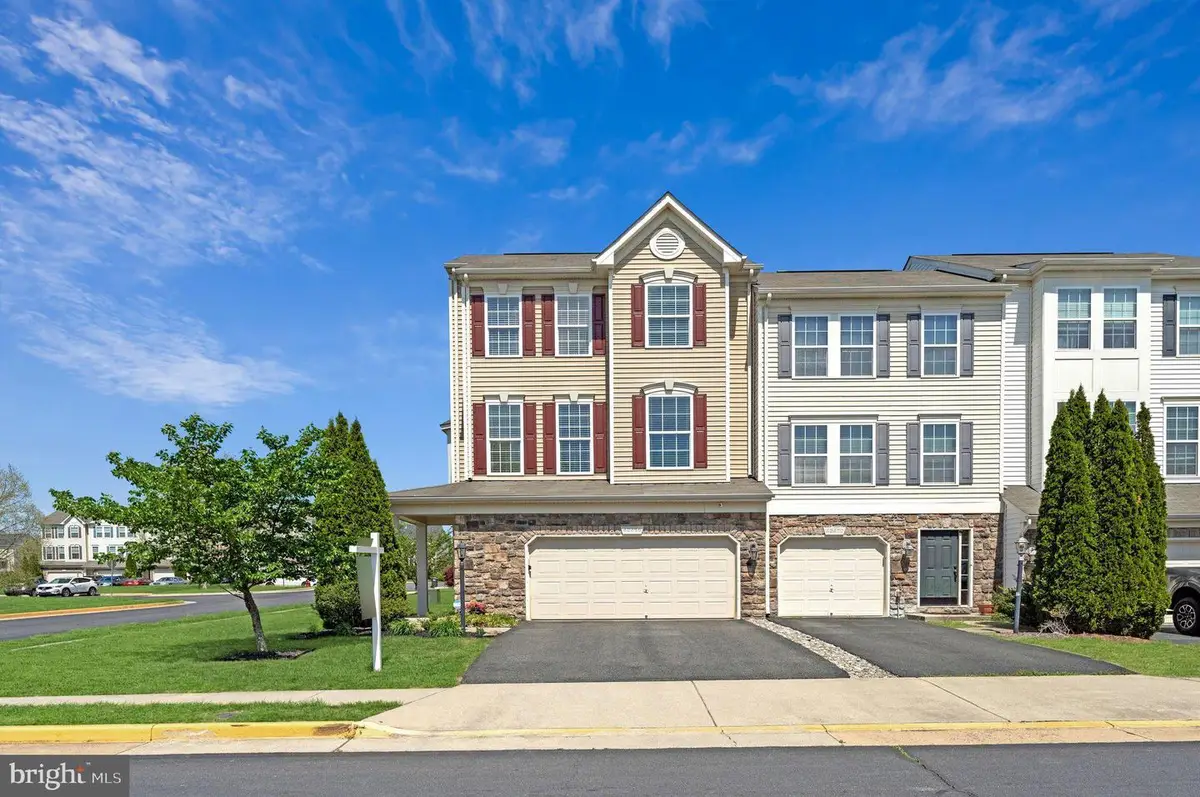 42468 Franklin Benjamin Ter, Broadlands, VA 20148 - #1