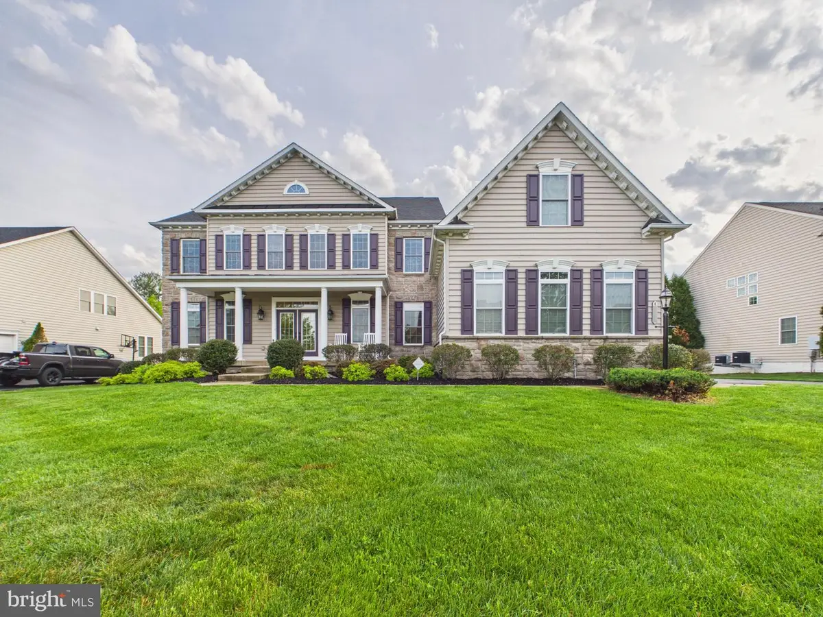 42475 Fawn Meadow Pl, Chantilly, VA 20152 - #1
