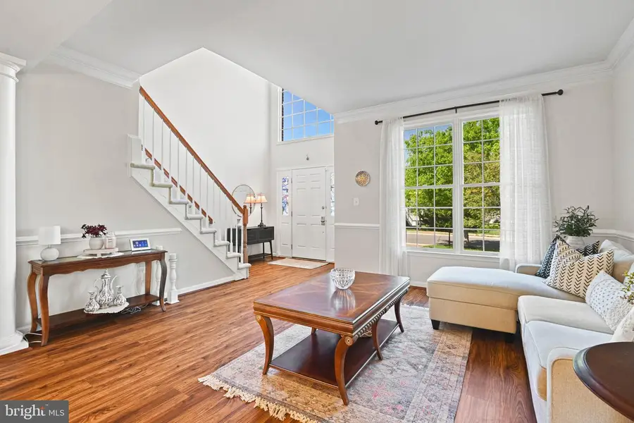 22845 Queensbridge Dr, Ashburn, VA 20148 - #2