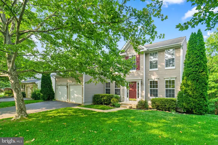 17538 Falls Pl, Round Hill, VA 20141 - #2