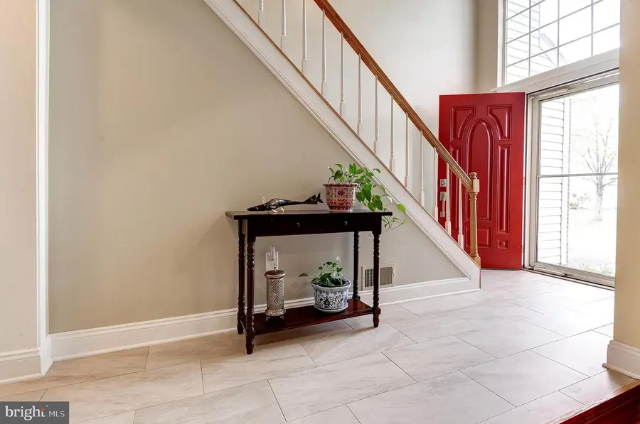 46571 Carlyle Ct, Sterling, VA 20165 - #2