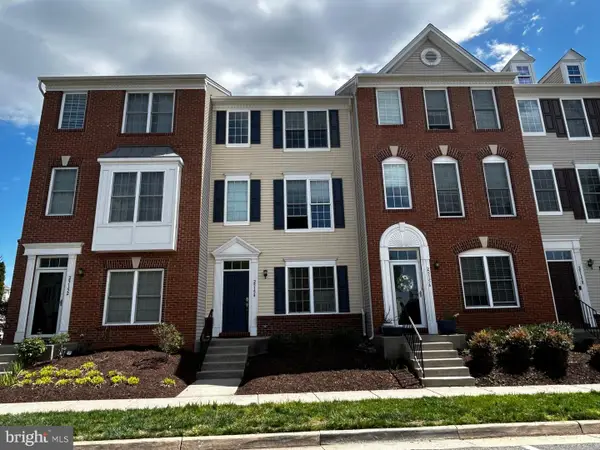 25154 Monteith Ter, CHANTILLY, VA 20152