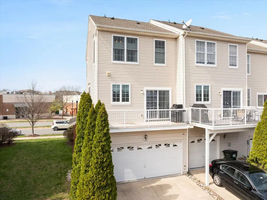 25436 S Riding Blvd #2h, Chantilly, VA 20152 - #2