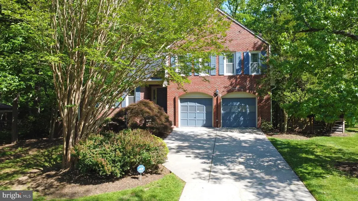 44 Carrollton Rd, Sterling, VA 20165 - #1
