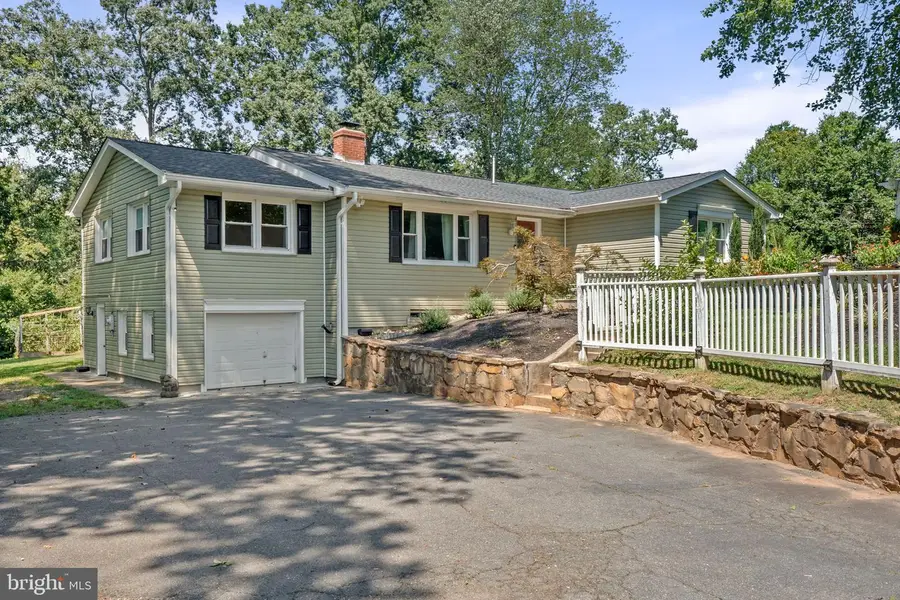 23439 Watson Rd, Leesburg, VA 20175 - #3