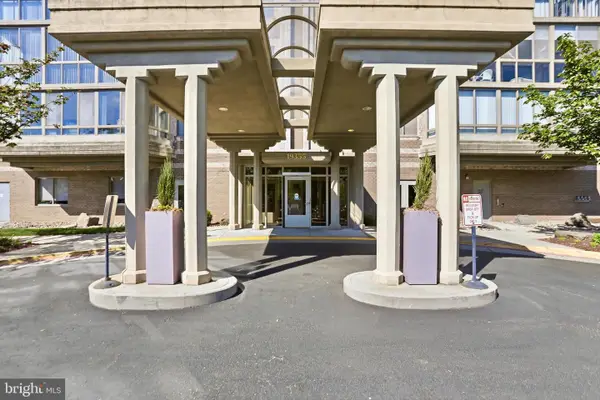 19355 Cypress Ridge Ter #103, LEESBURG, VA 20176