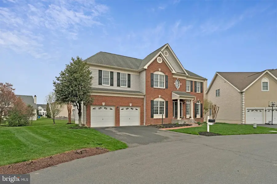 42671 Leaflet Ln, Chantilly, VA 20152 - #2