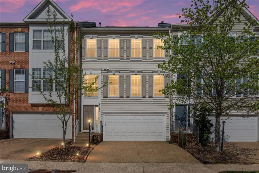 20839 Miranda Falls Sq, Sterling, VA 20165 - #2