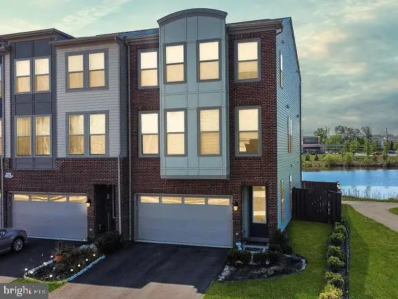 42321 Alder Forest Ter, Sterling, VA 20166 - #1