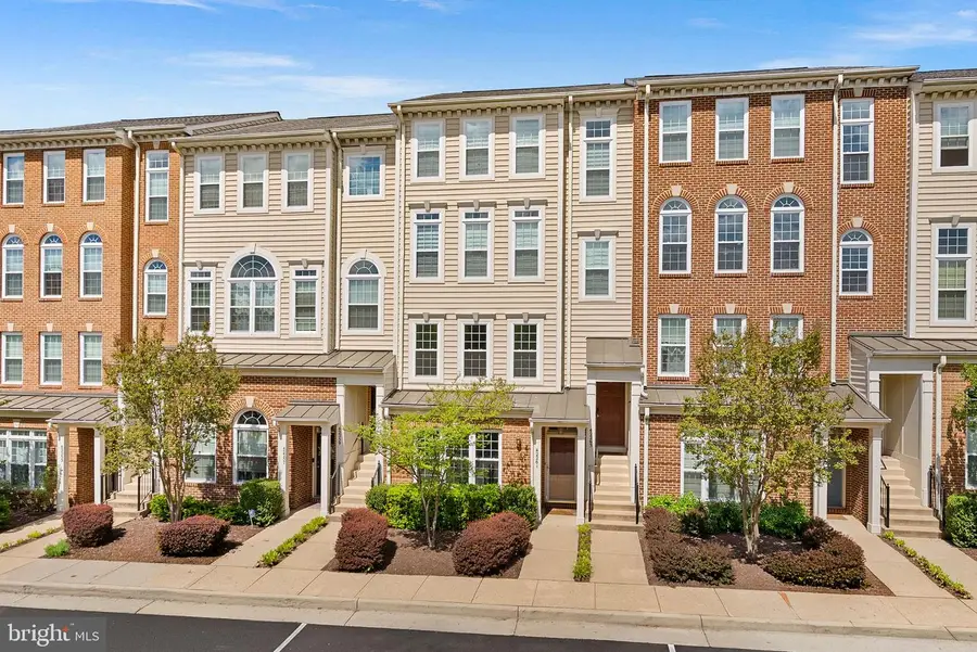 42261 Terrazzo Ter, Aldie, VA 20105 - #2