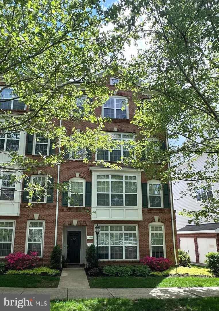 43537 Mahala St, Leesburg, VA 20176 - #1