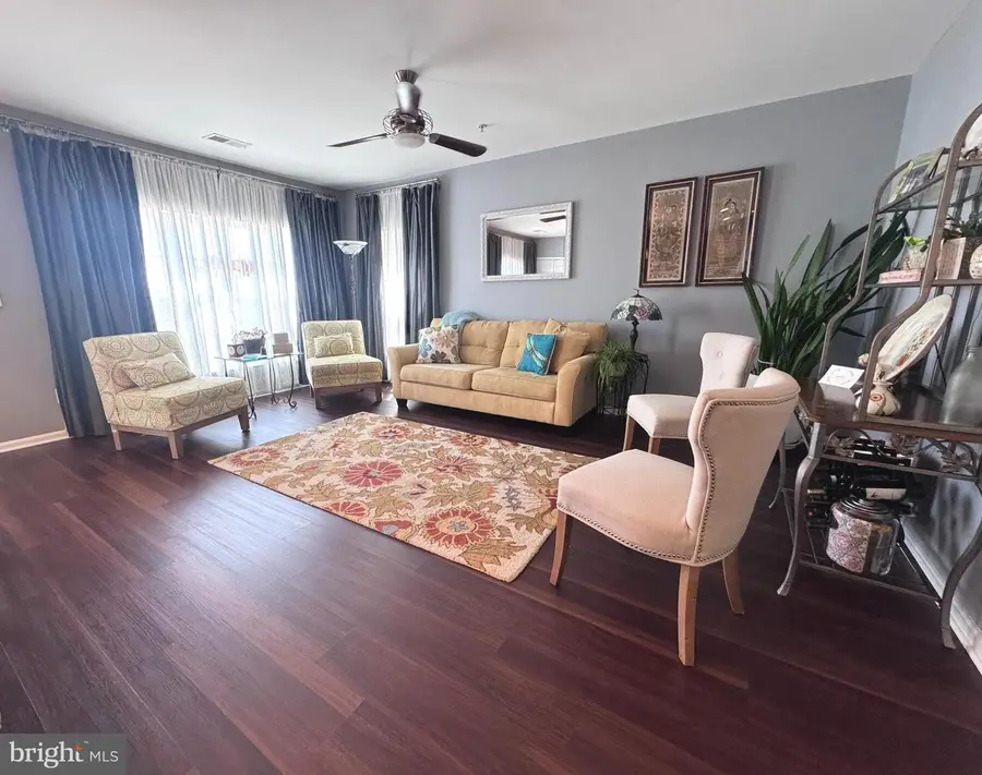 43537 Mahala St, Leesburg, VA 20176 - #2
