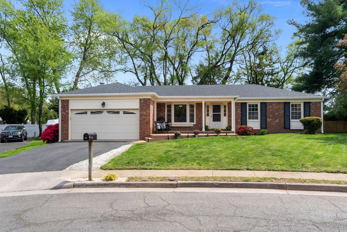 314 Belmont Pl Sw, Leesburg, VA 20175 - #1