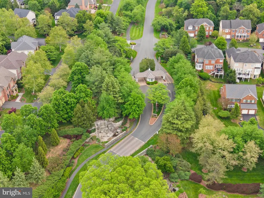 43423 Wild Dunes Sq, Leesburg, VA 20176 - #2